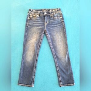 Miss Me Jeans Women's Size 28 Capri Floral Embellished Pockets